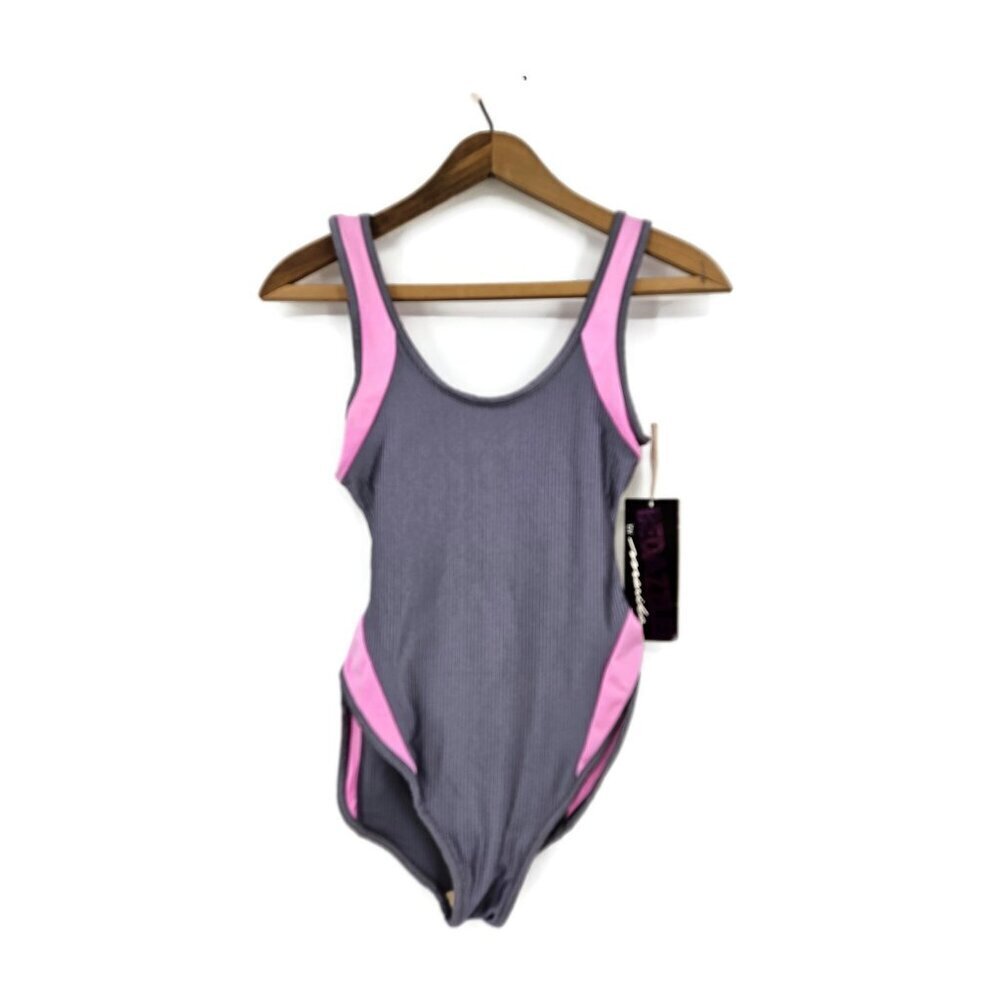 VTG New BEDAZZLE by Marika Leotard Womens M Grey Pink Hi-Cut Leg Spandex